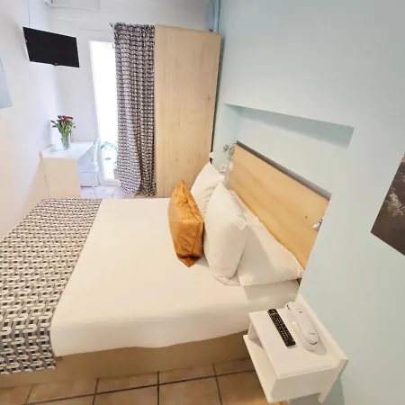 Des Calanques Hotel